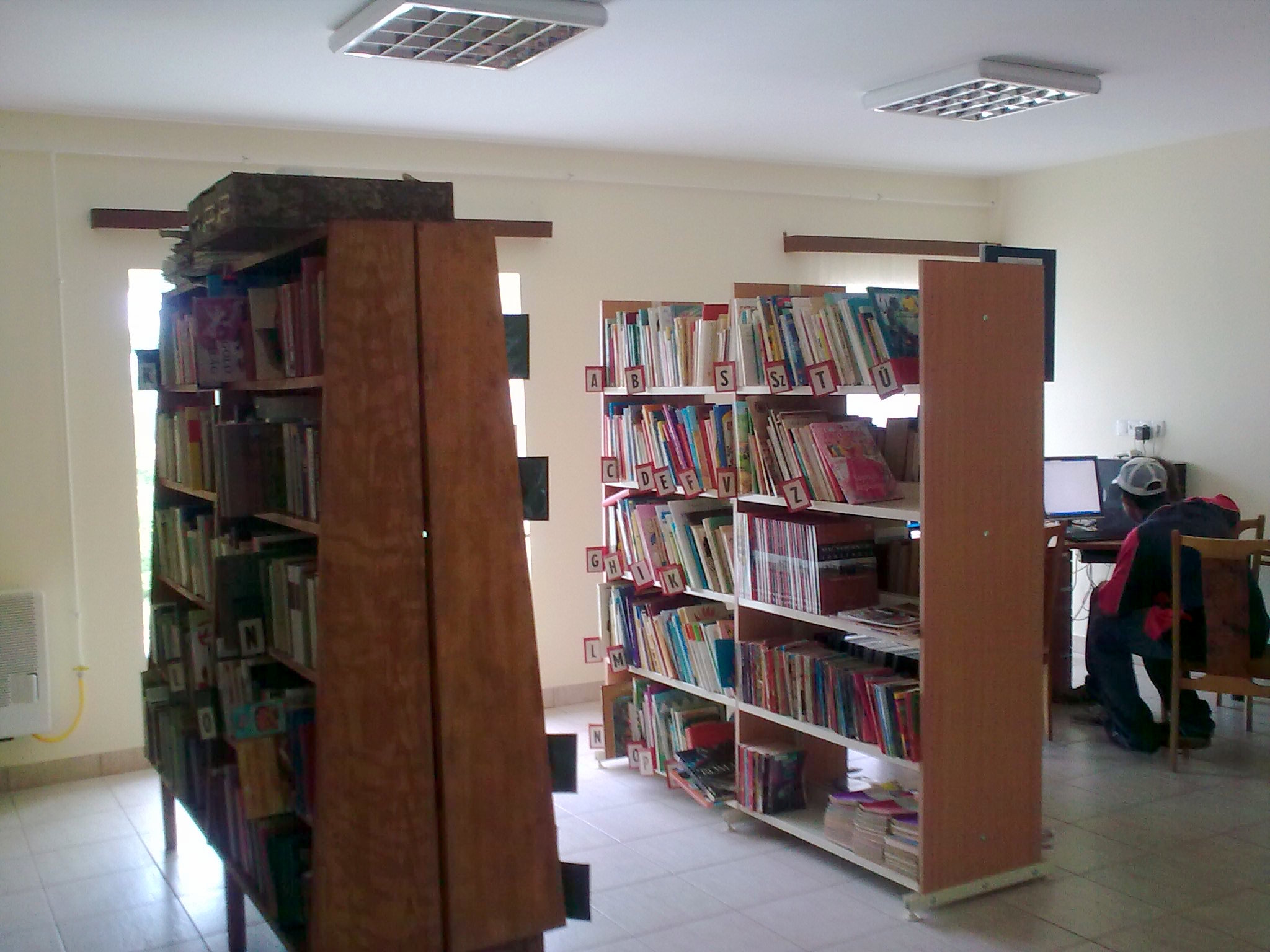 Bakonyszücs könyvtár
