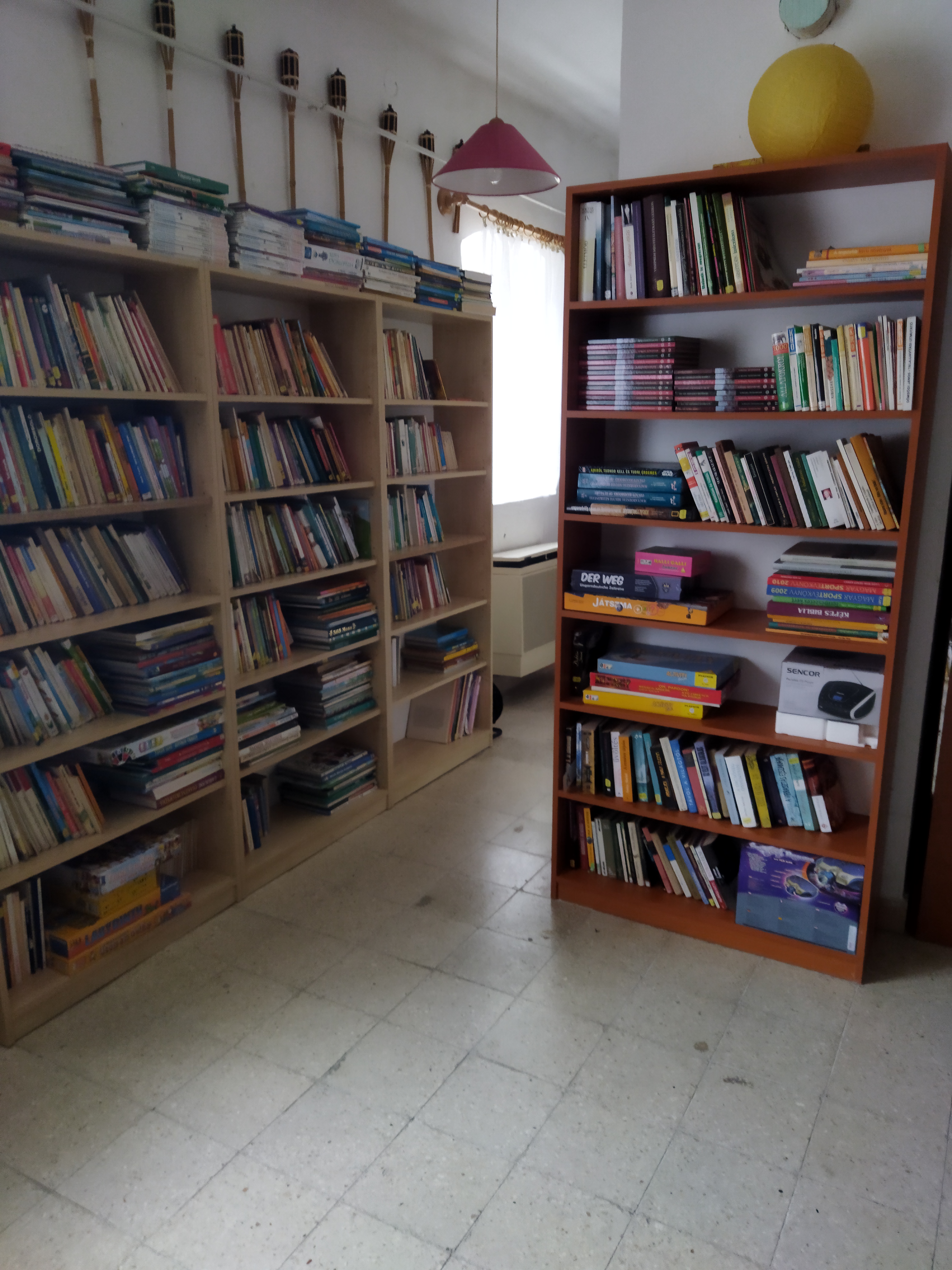 Ganna Községi Könyvtár